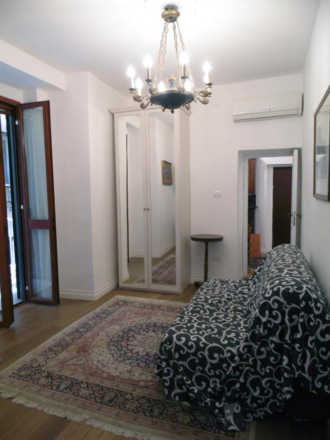 Charme Napoletano Spagnoli Appartement Naples